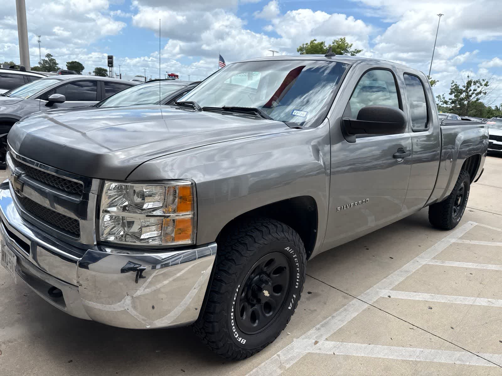 Graystone Metallic 2013 Chevrolet Silverado 1500 LS Extended Cab 4WD Pickup Truck Four-Wheel Drive 4-Speed Automatic
