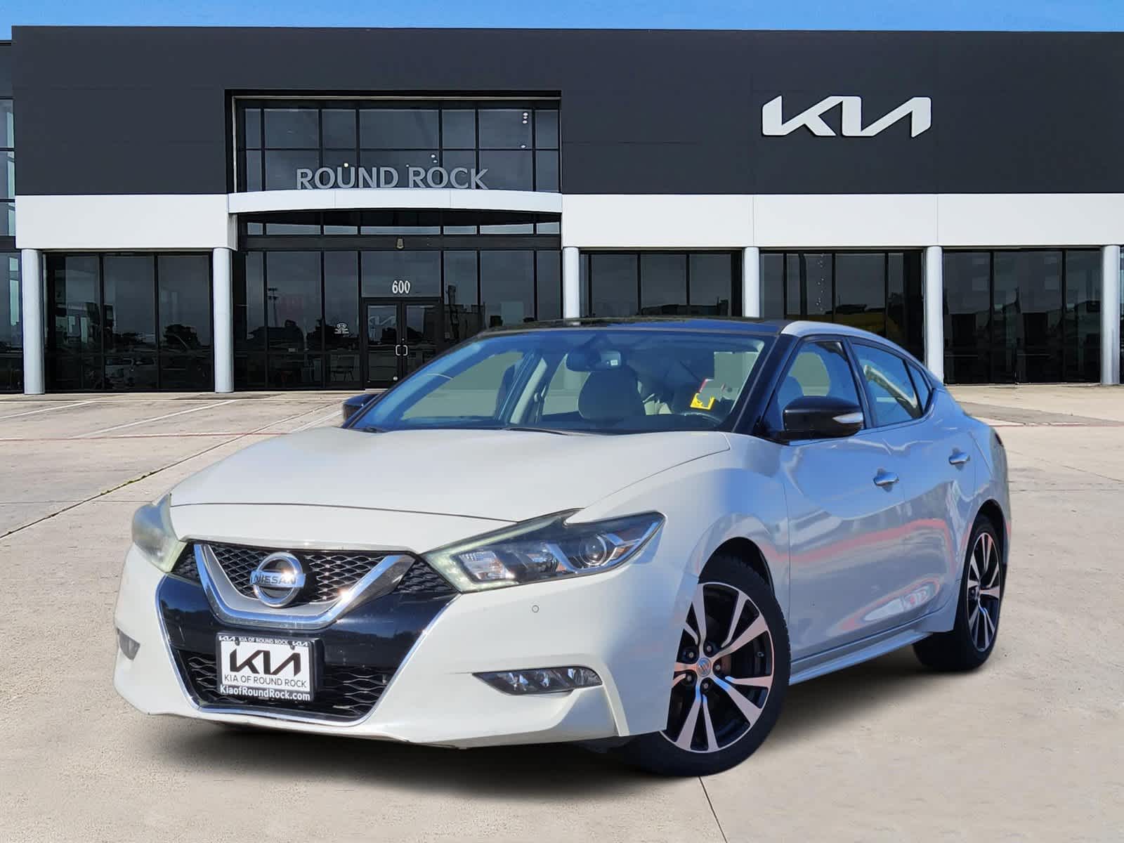 Pearl White 2016 Nissan Maxima Sedan Front-Wheel Drive Continuously Variable Transmission