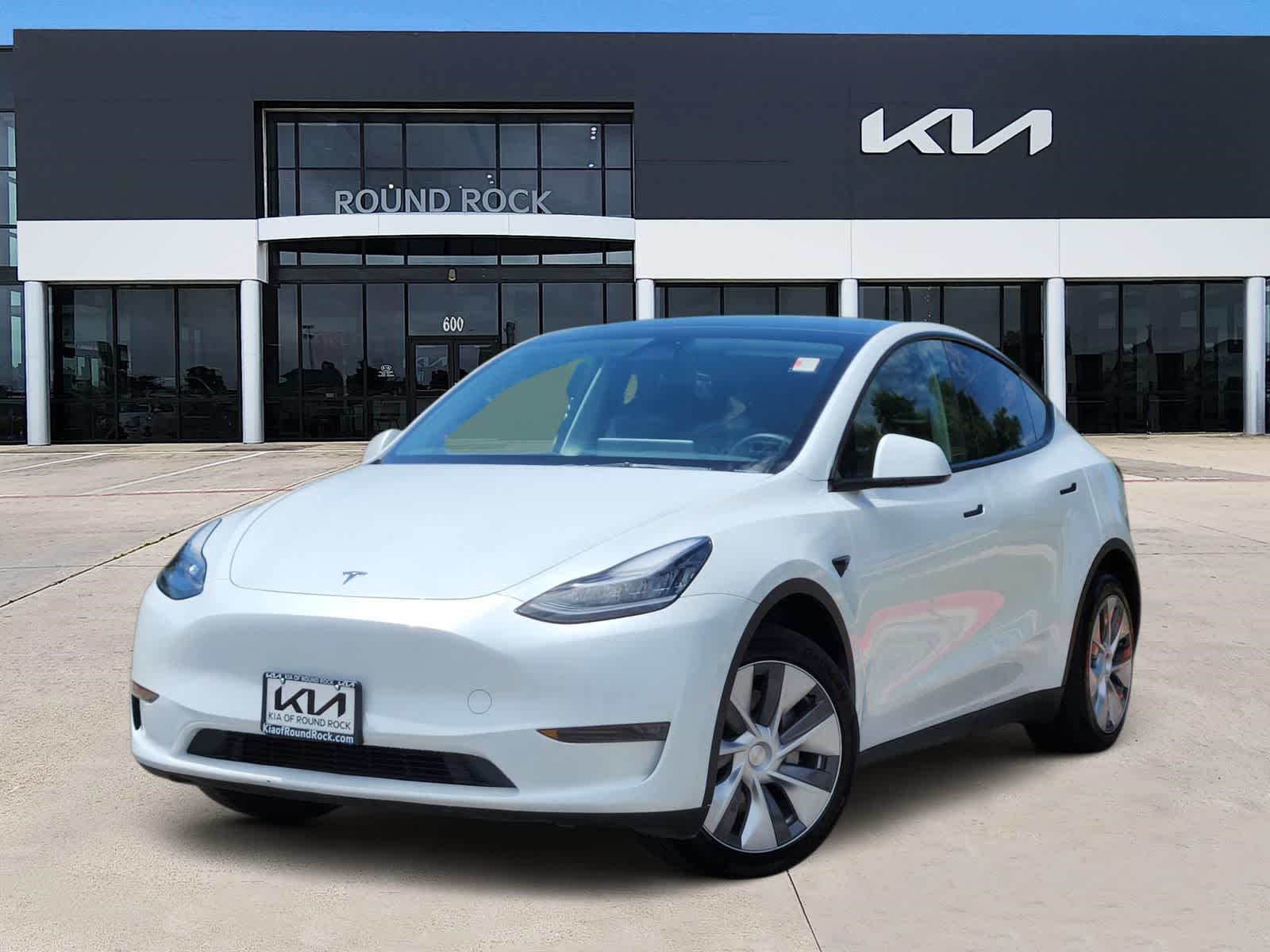  2023 Tesla Model Y Long Range AWD   
