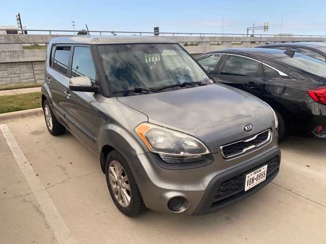 2013 Kia Soul + 2