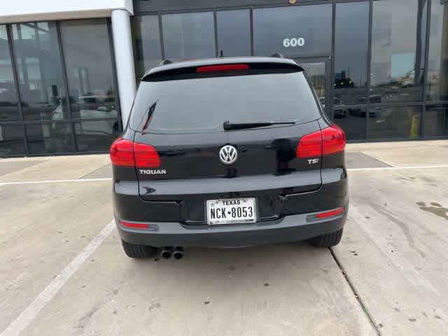 2017 Volkswagen Tiguan  4