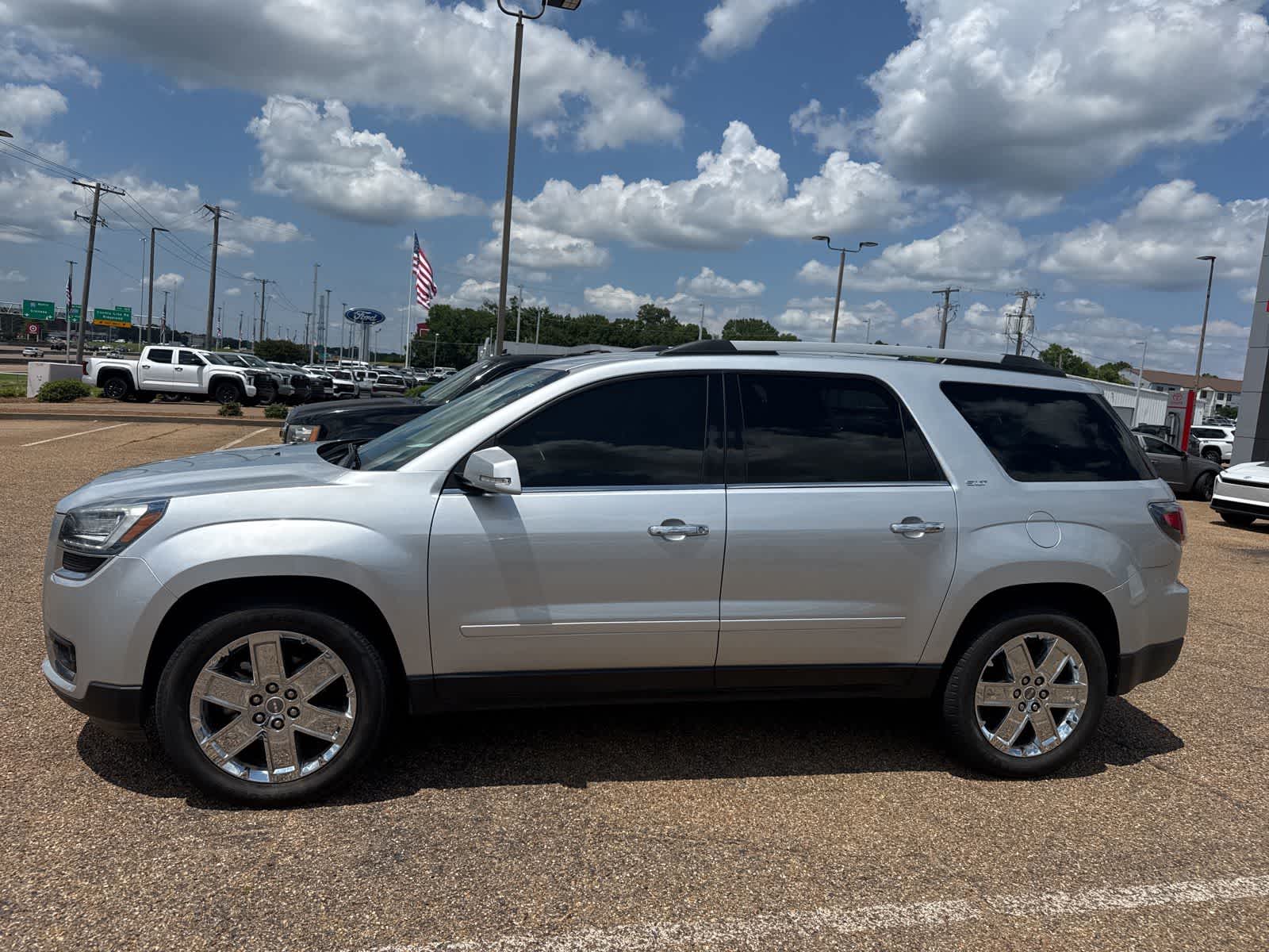 Quicksilver Metallic 2017 GMC Acadia Limited FWD SUV / Crossover Front-Wheel Drive 6-Speed Automatic