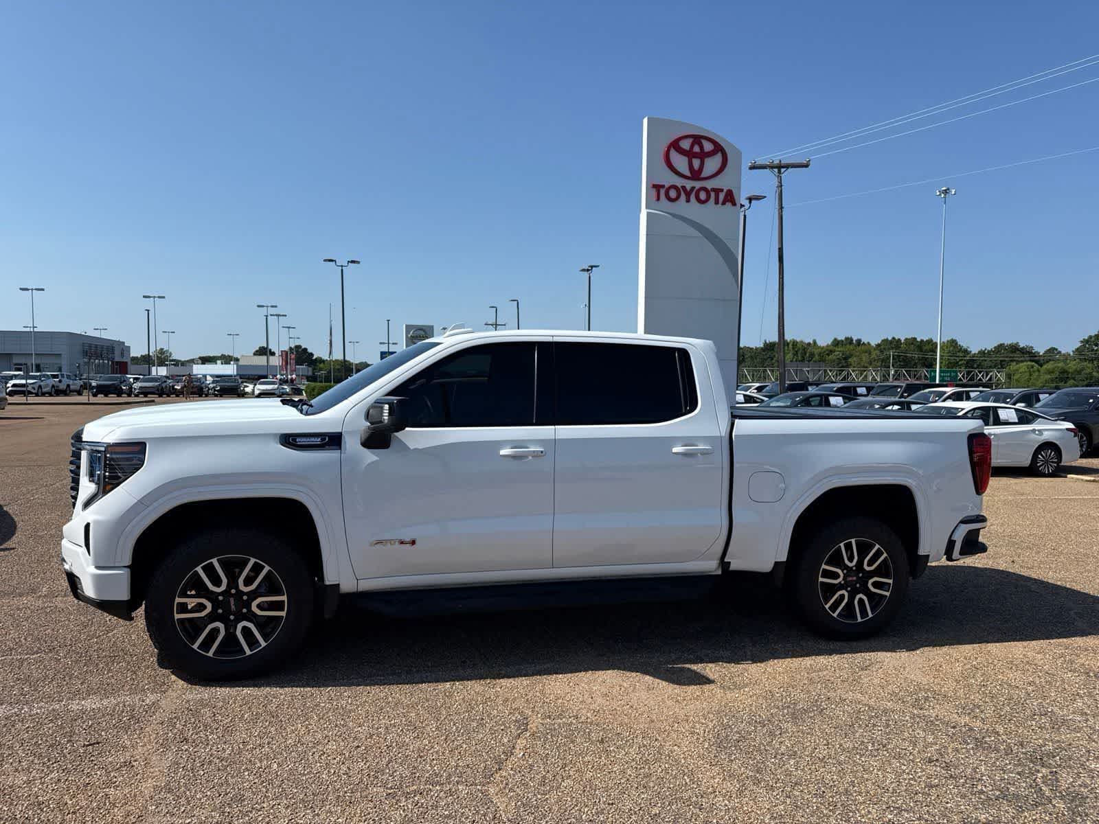2024 GMC Sierra 1500