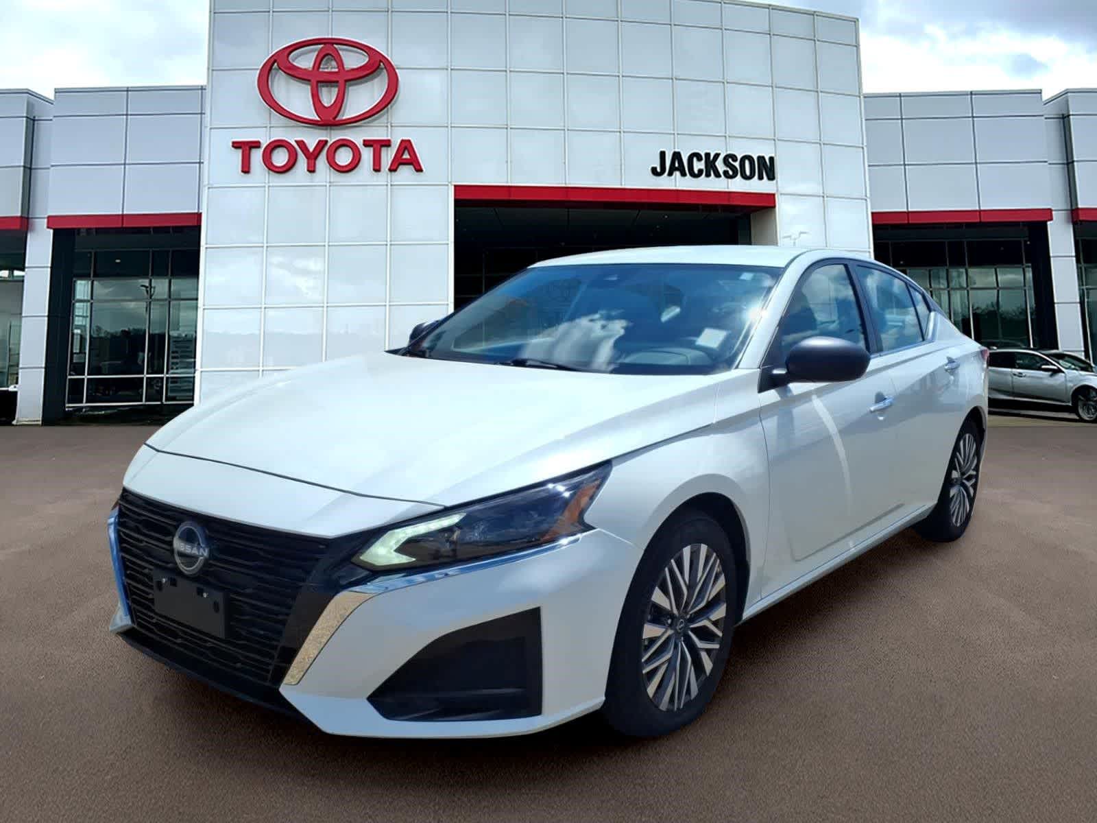 2025 Nissan Altima