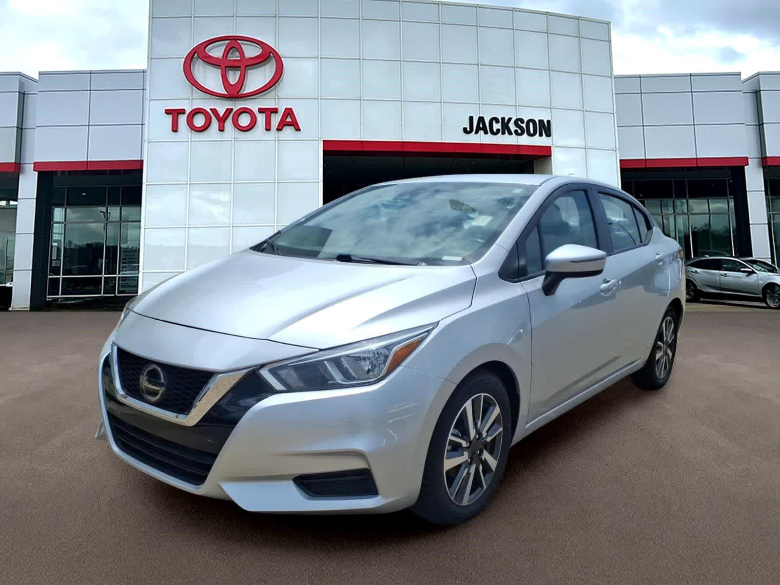 2021 Nissan Versa SV FWD