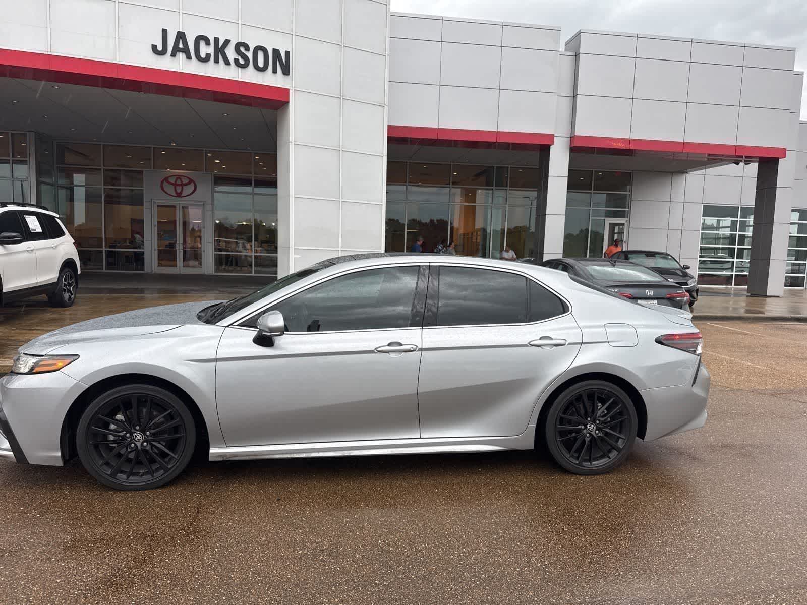 Celestial Silver Metallic 2024 Toyota Camry XSE V6 FWD Sedan Front-Wheel Drive 8-Speed Automatic