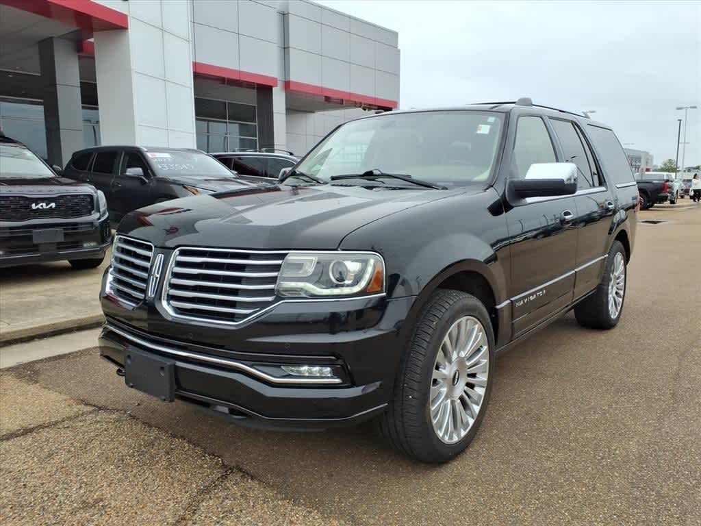 2016 Lincoln Navigator Select 4WD