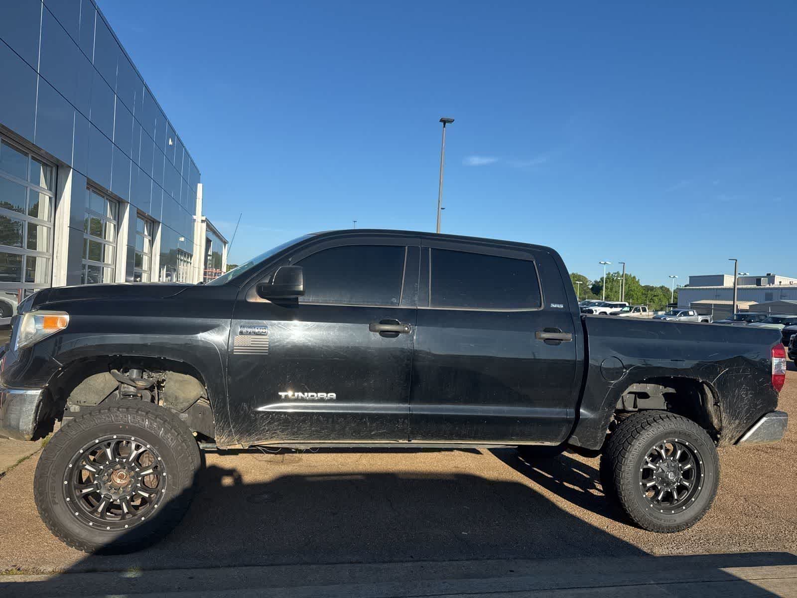 Black 2014 Toyota Tundra Pickup Truck Four-Wheel Drive 6-Speed Automatic