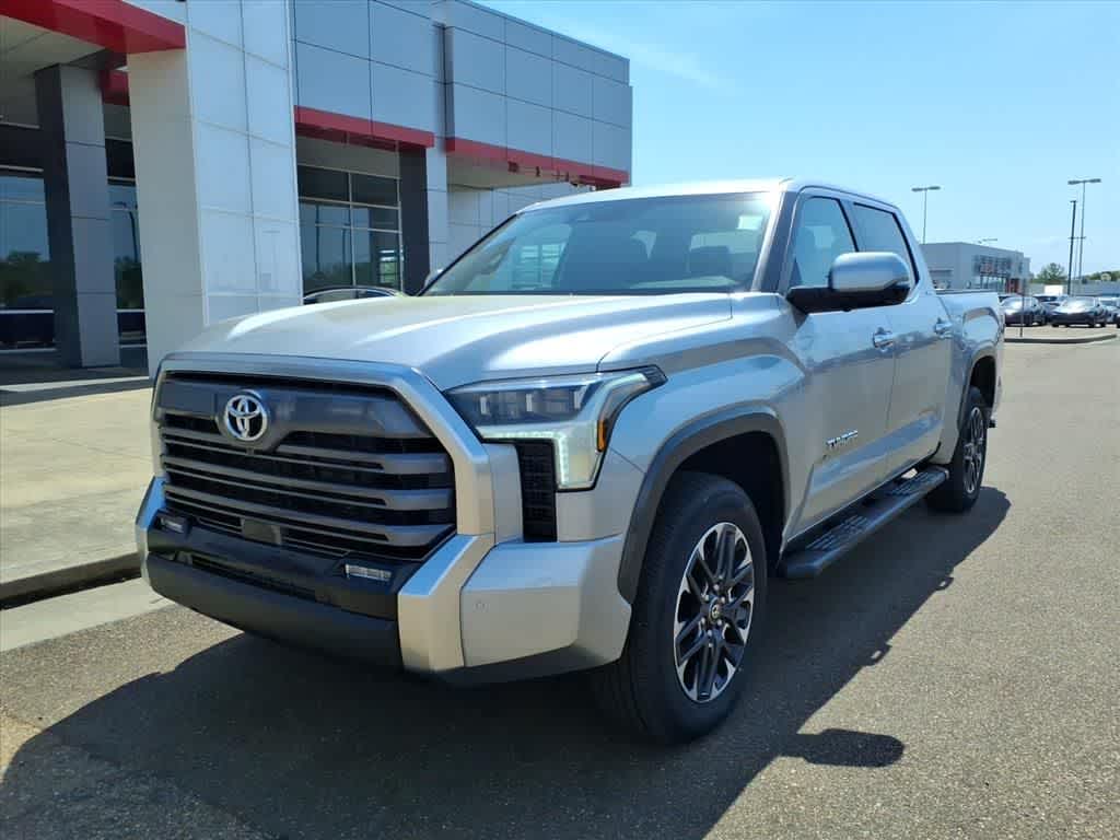 2026 Toyota Tundra Limited CrewMax Cab 4WD