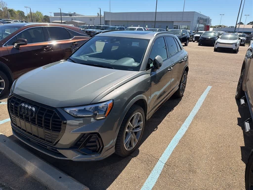 2022 Audi Q3 quattro Premium S Line 45 TFSI