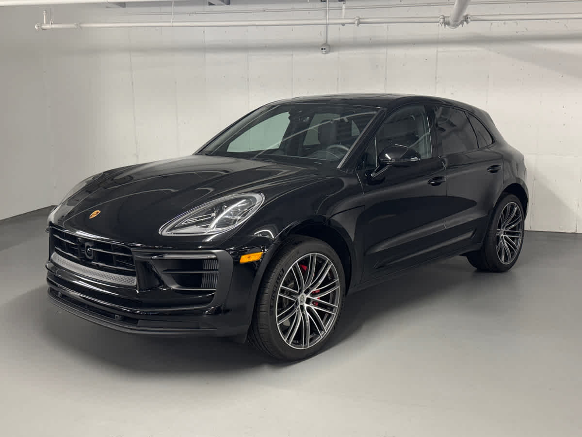 2025 Porsche Macan