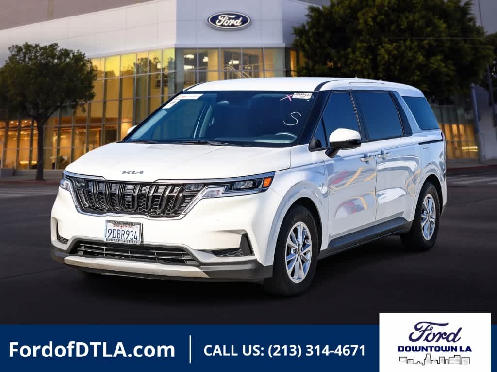 2023 Kia Carnival
