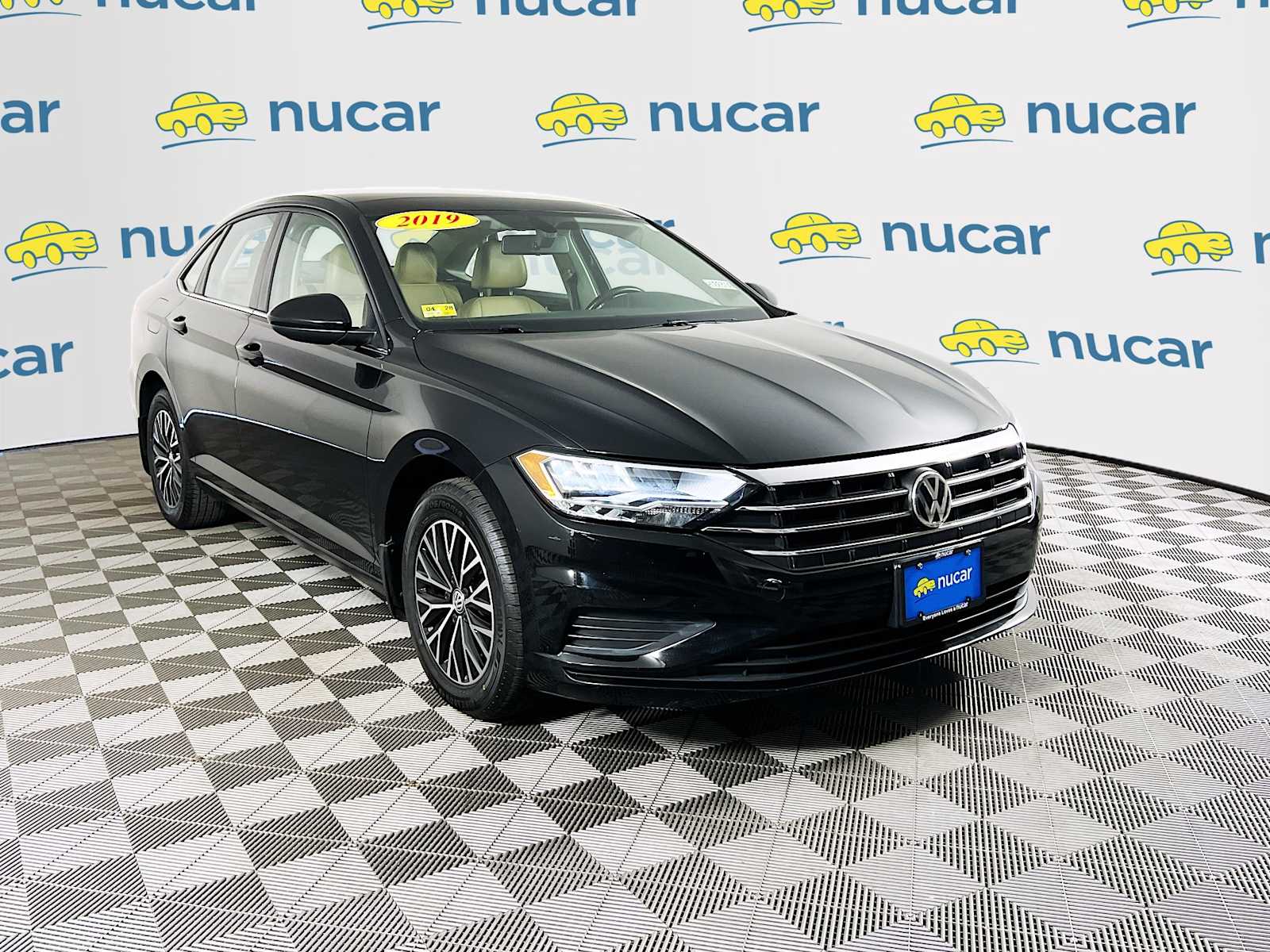 Black Uni 2019 Volkswagen Jetta SE FWD Sedan Front-Wheel Drive 8-Speed Automatic