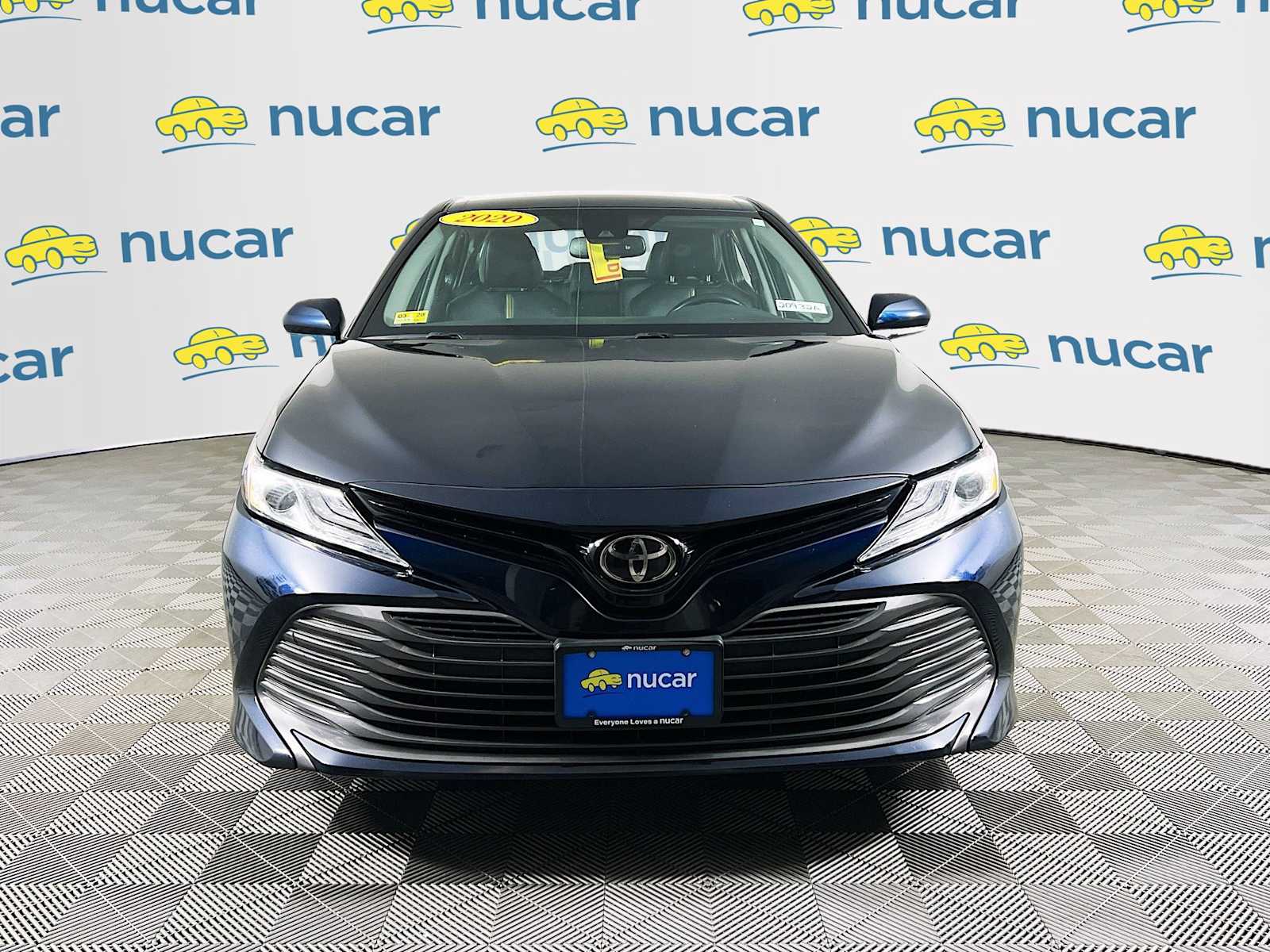 View vehicle photo 2