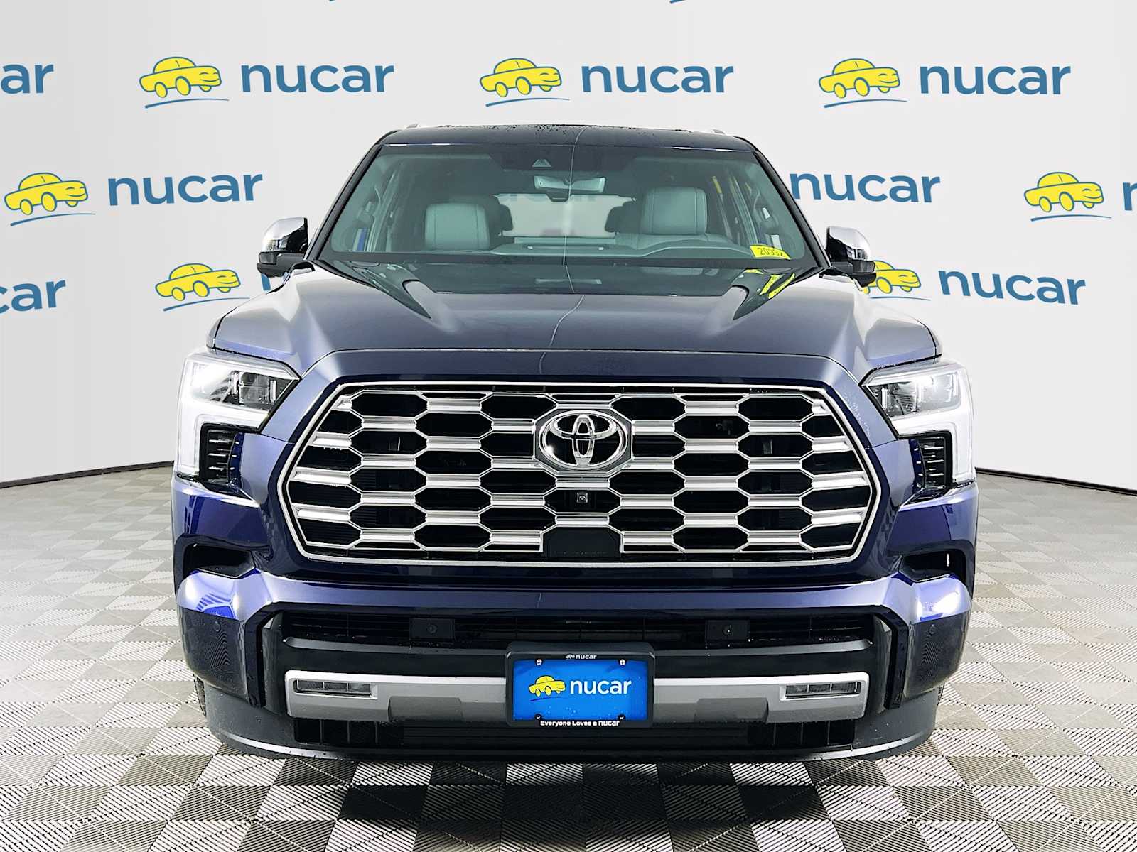 View vehicle photo 2