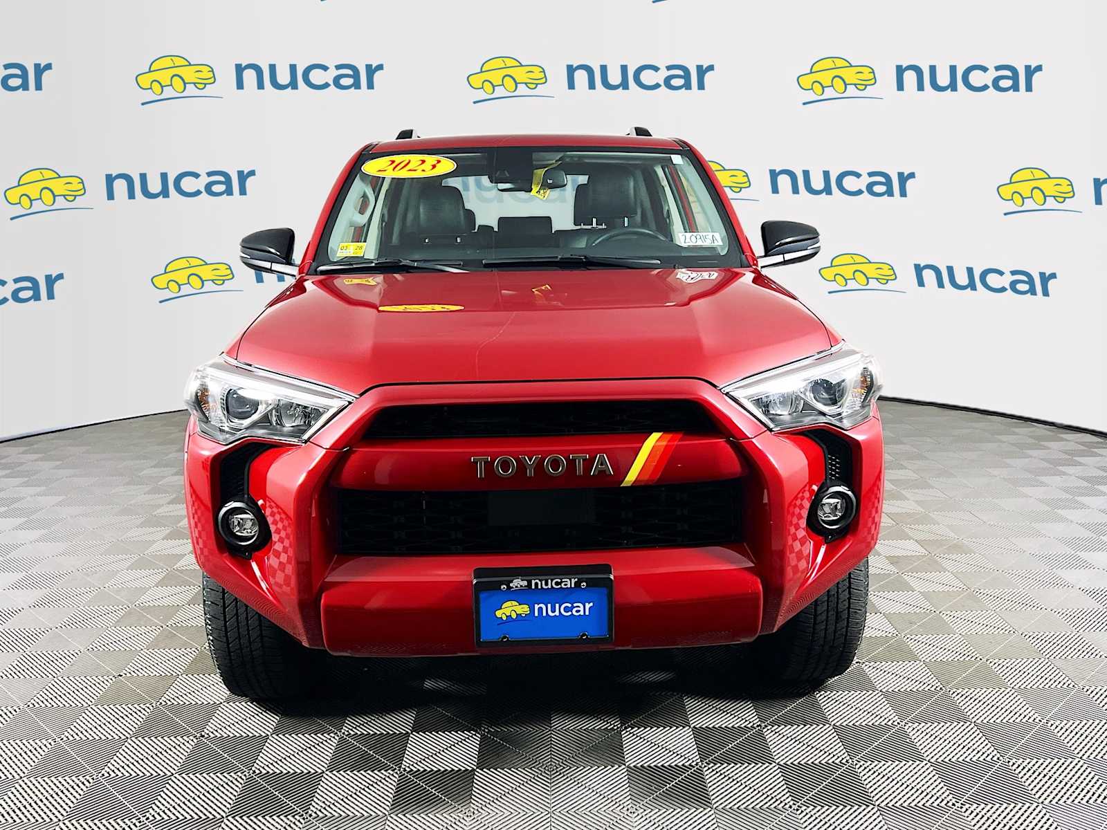 View vehicle photo 2