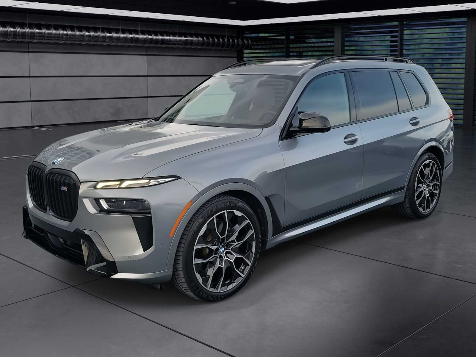 2024 BMW X7 M60i