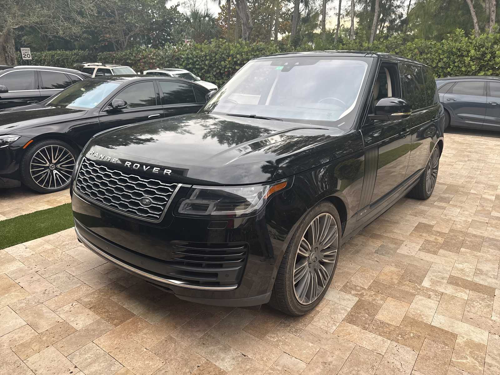 2019 Land Rover Range Rover V8 Supercharged LWB 4WD