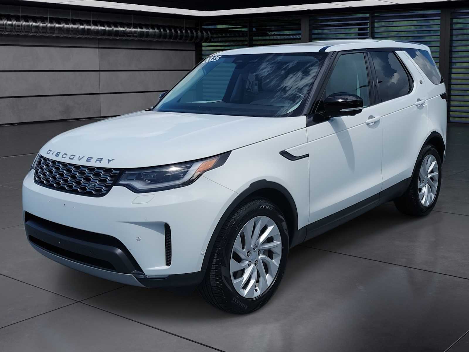2025 Land Rover Discovery
