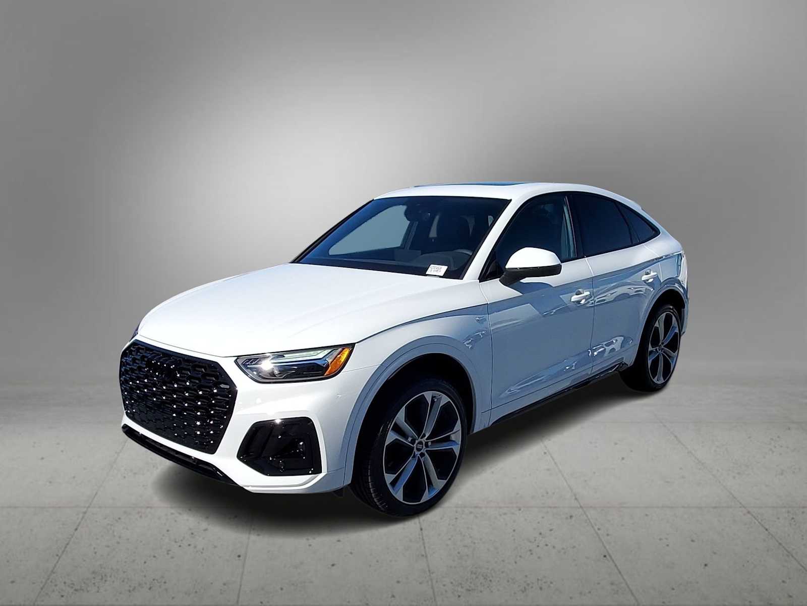 Glacier White Metallic 2024 Audi Q5 Sportback quattro Premium Plus S Line 45 TFSI AWD Sedan All-Wheel Drive 7-Speed Automatic