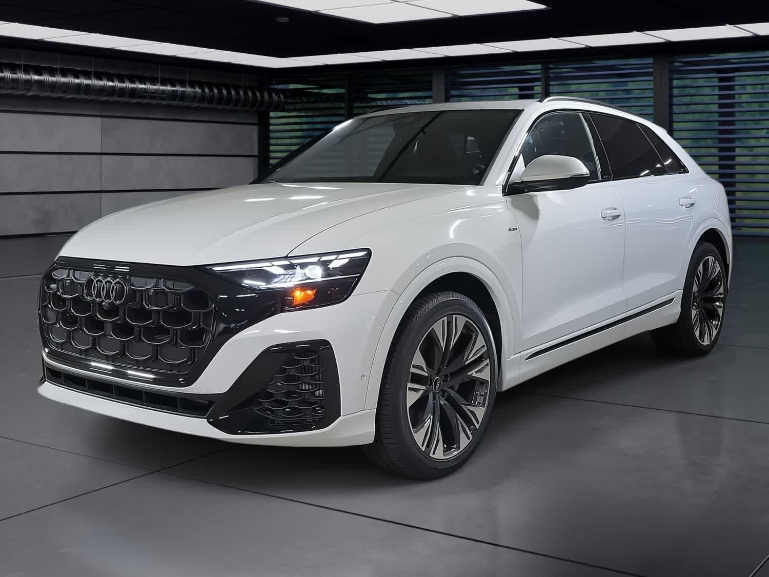 White/off-white 2026 Audi Q8 SUV / Crossover All-Wheel Drive 8-Speed Automatic