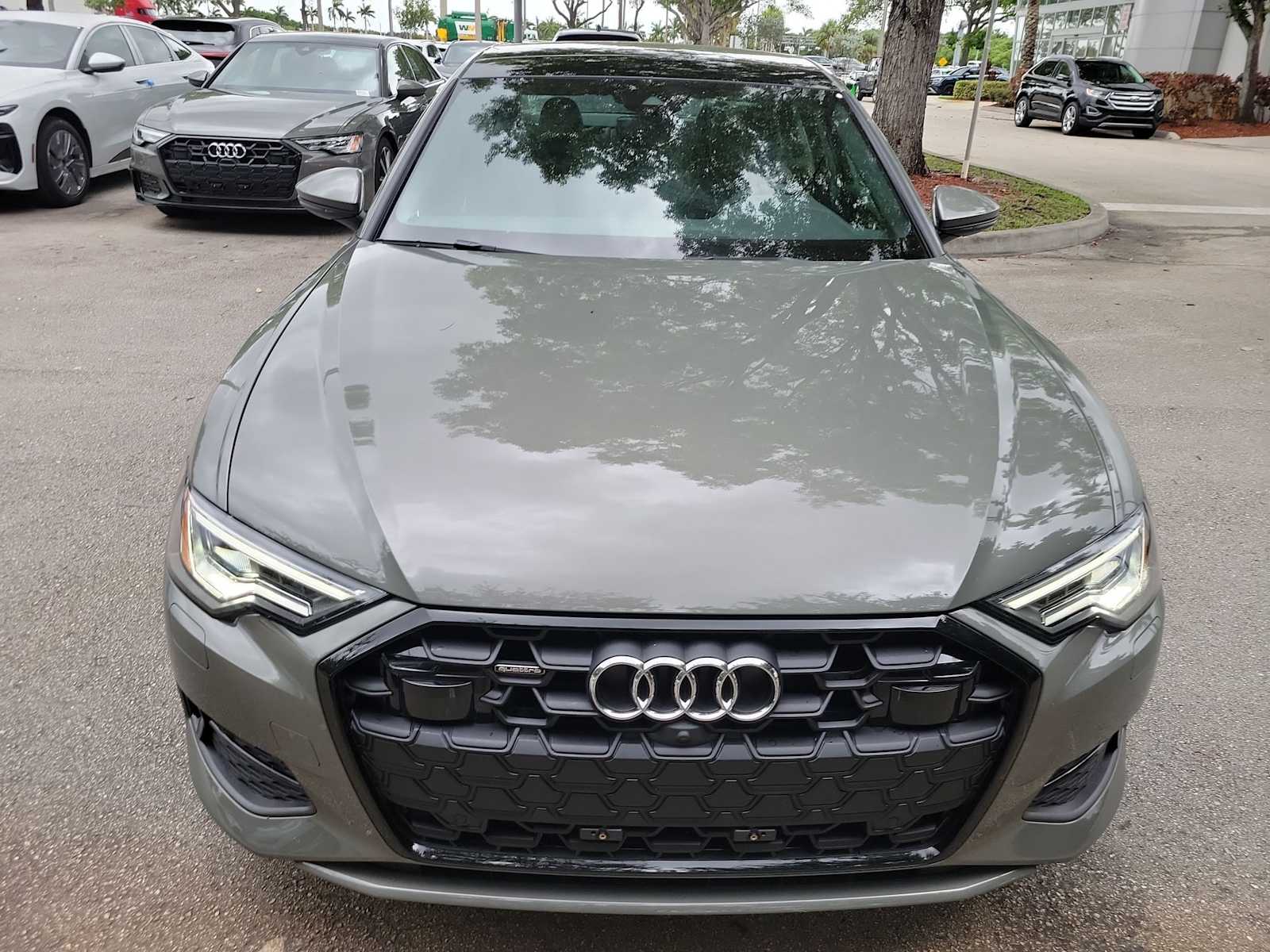 View vehicle photo 3