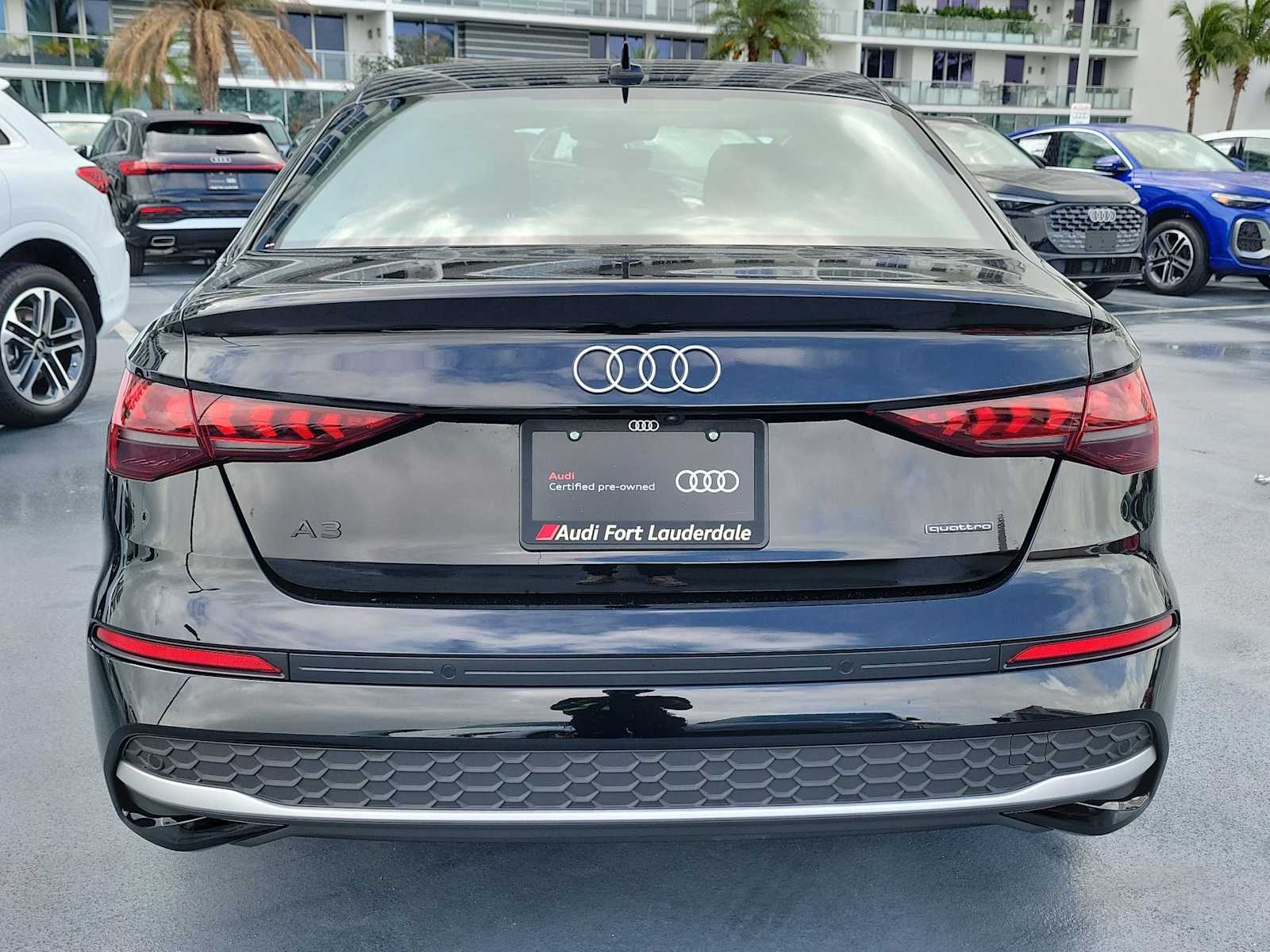 View vehicle photo 5