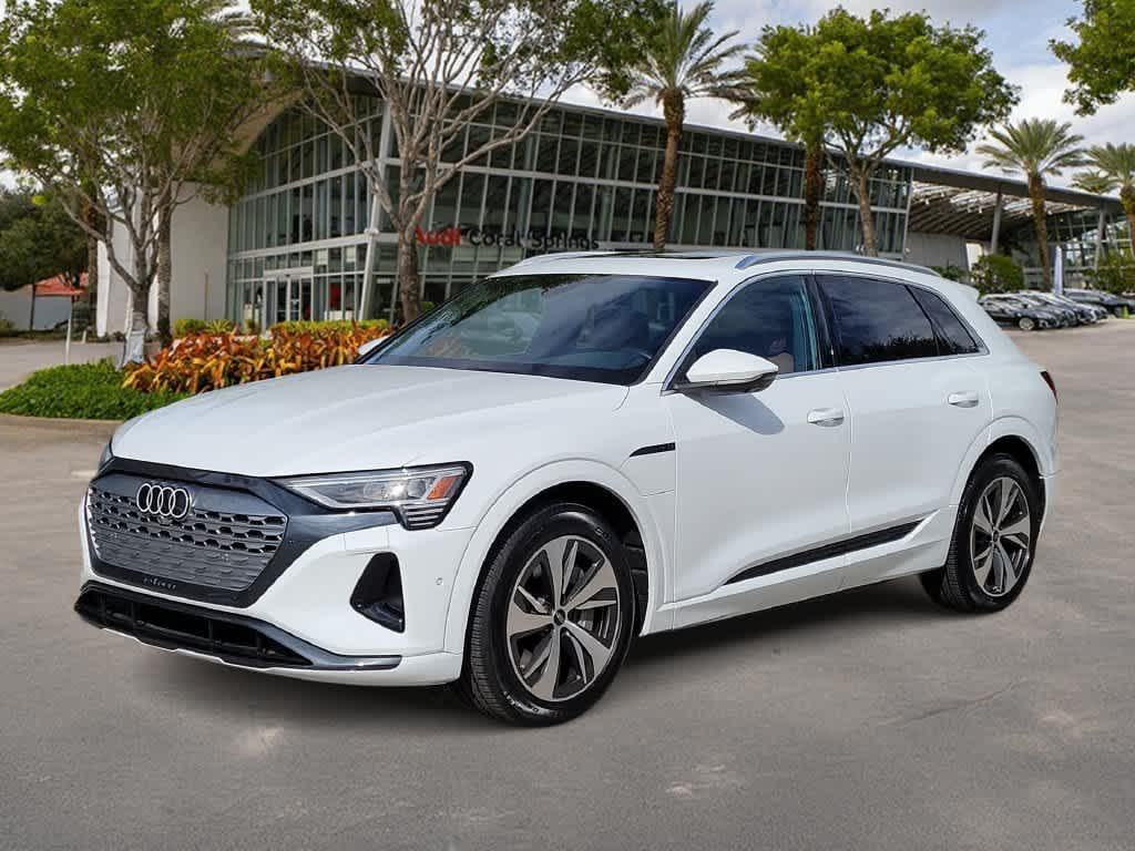 2024 Audi Q8 e-tron