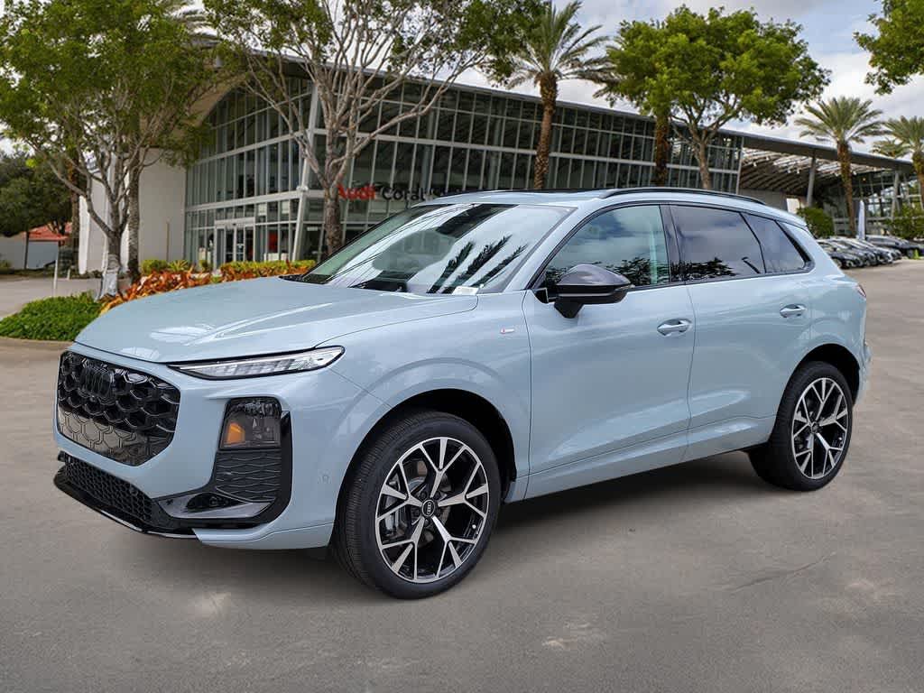 Arrow Gray Pearl Effect 2026 Audi Q3 quattro S Line TFSI SUV / Crossover All-Wheel Drive 7-Speed Automatic