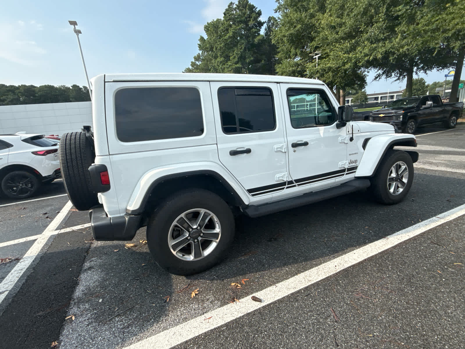 2023 Jeep Wrangler Sahara - Bright White Clearcoat exterior view 3