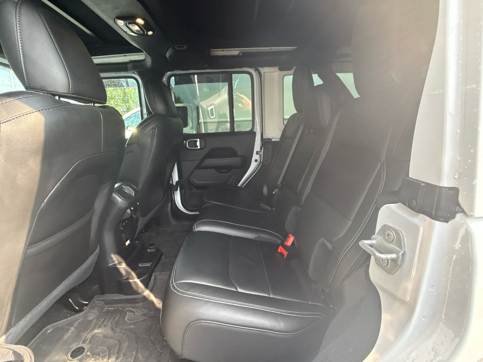 2023 Jeep Wrangler Sahara - Bright White Clearcoat exterior view 8