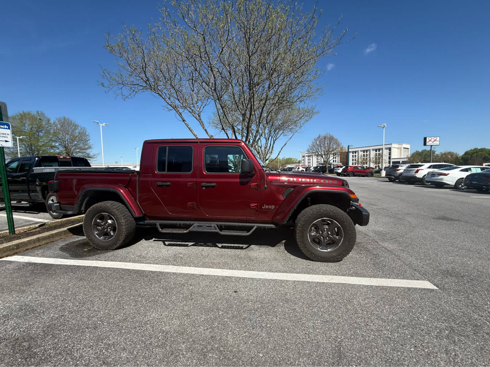 2021 Jeep Gladiator Rubicon - Snazzberry Pearlcoat exterior view 4