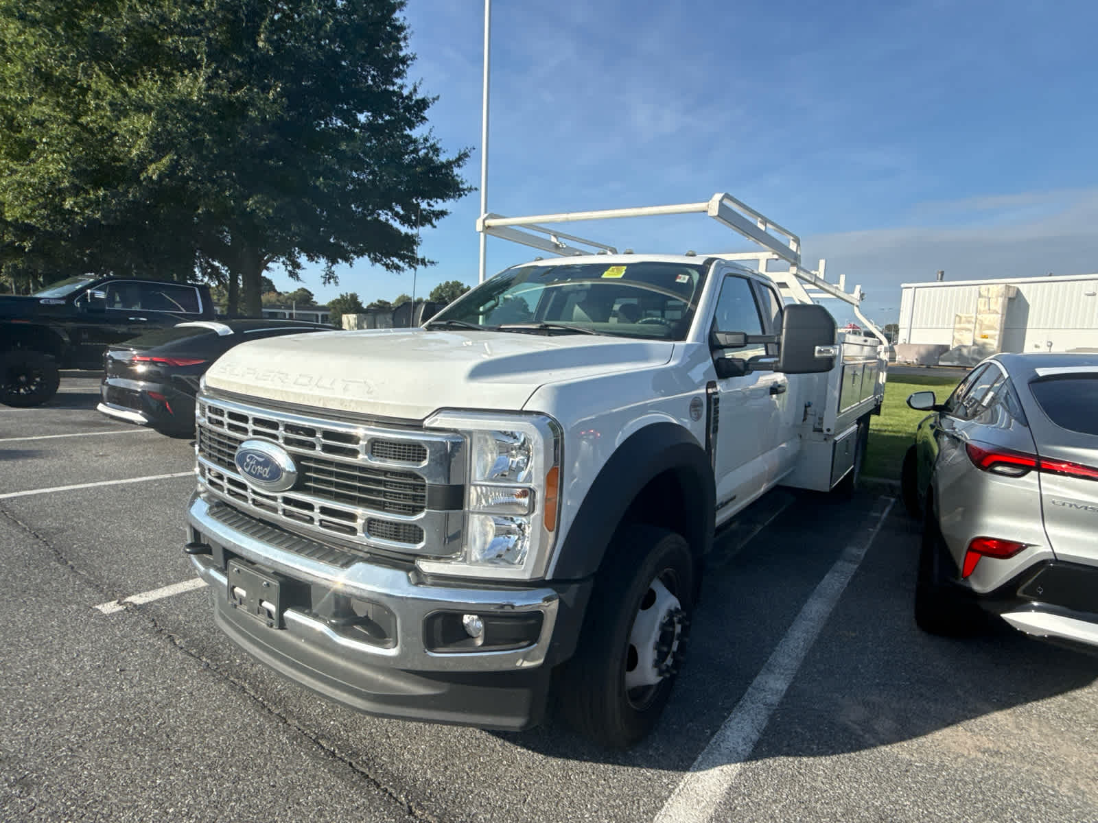 2023 Ford Super Duty F-550 DRW Chassis Cab