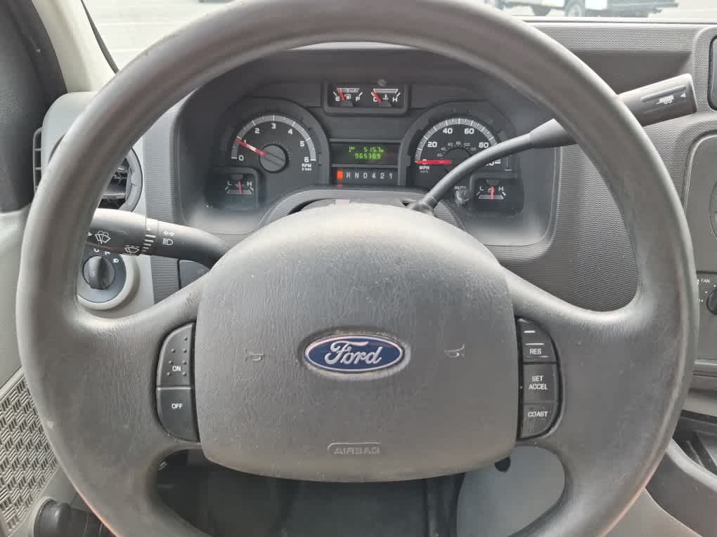 2019 Ford E-Series Cutaway - Oxford White exterior view 10