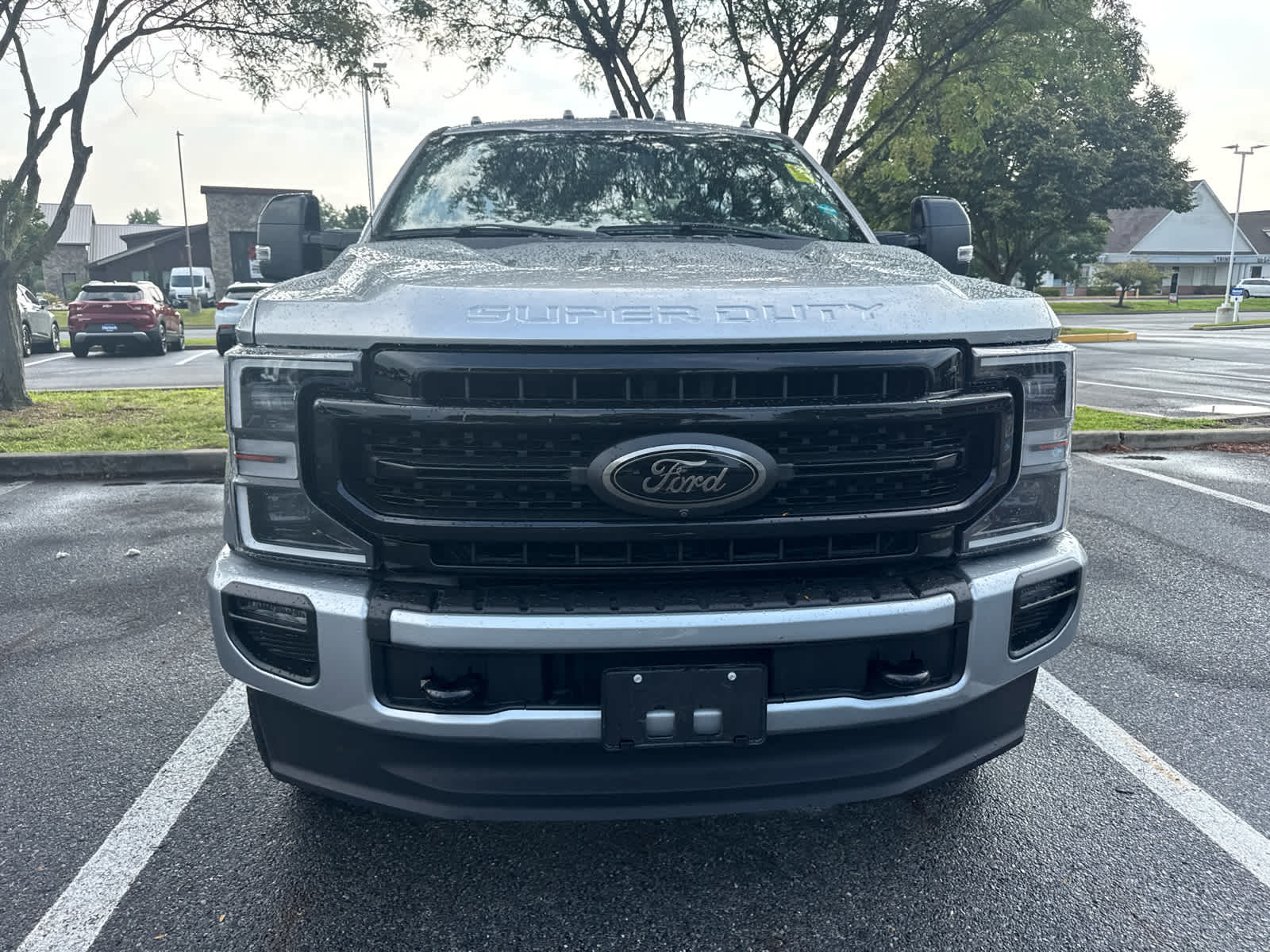 2020 Ford Super Duty F-250 Pickup LARIAT - Iconic Silver exterior view 2