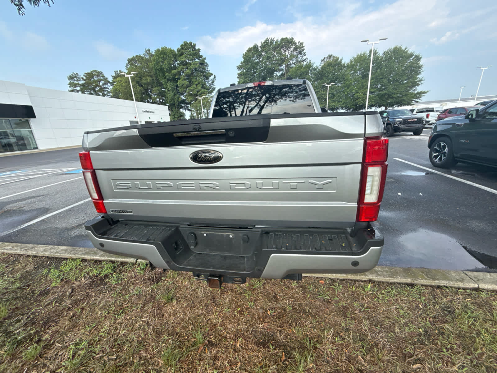 2020 Ford Super Duty F-250 Pickup LARIAT - Iconic Silver exterior view 6
