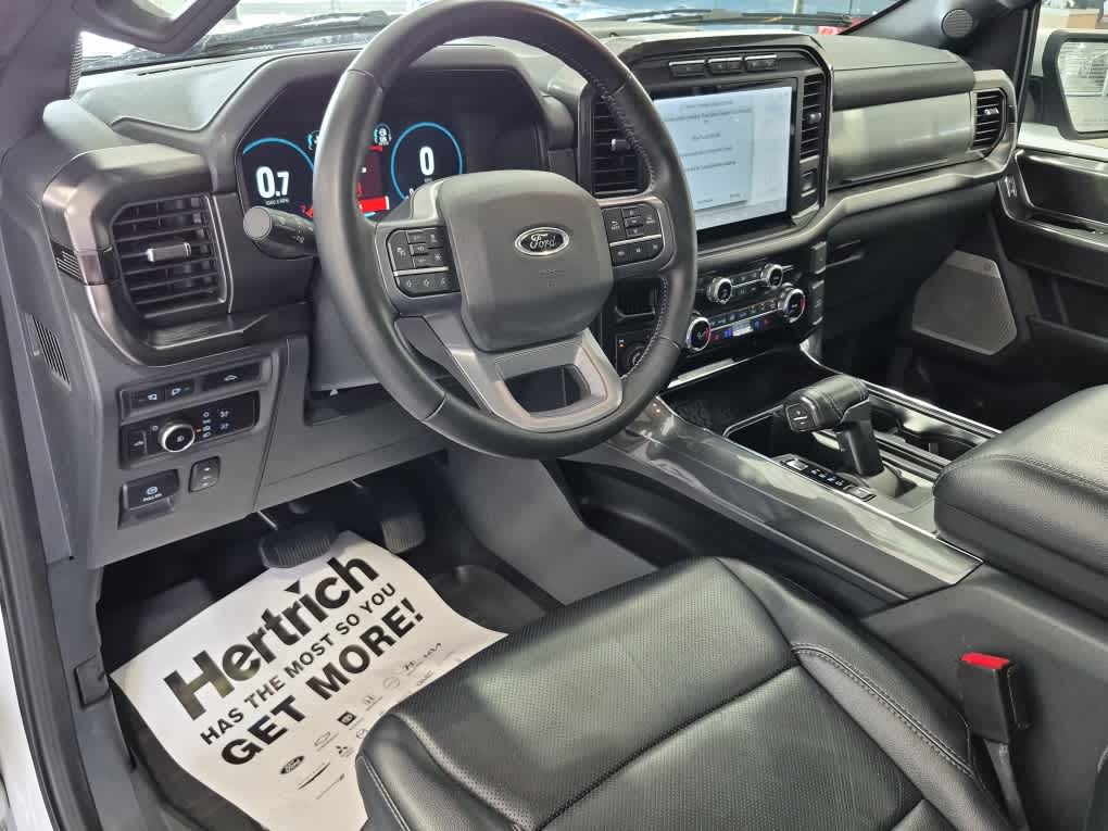 2023 Ford F-150 LARIAT - Oxford White exterior view 11