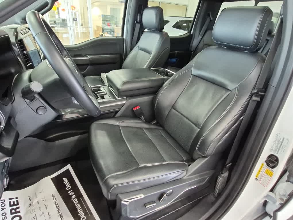 2023 Ford F-150 LARIAT - Oxford White exterior view 10