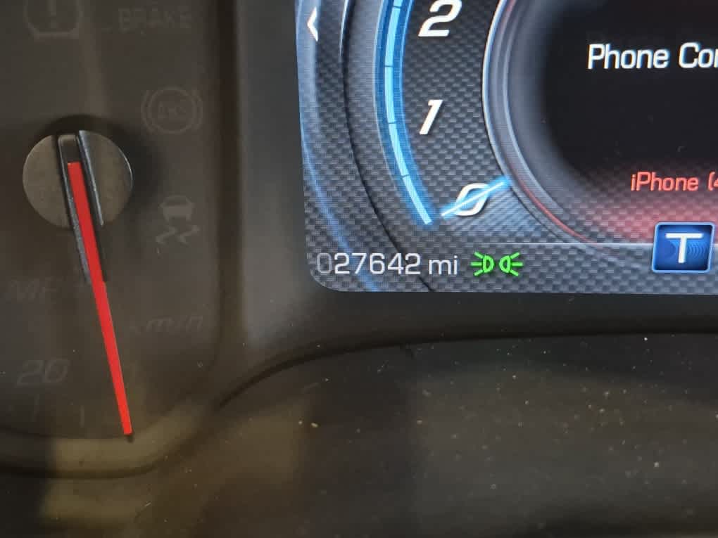 2014 Chevrolet Corvette Stingray 2LT - Black exterior view 14