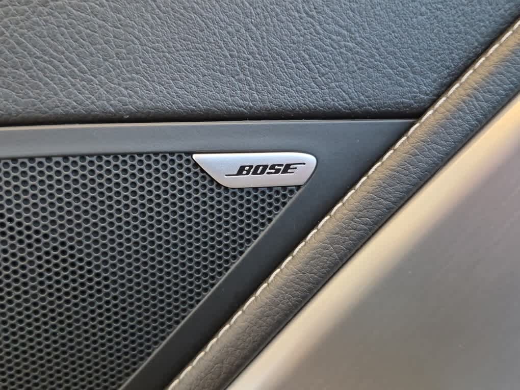 2014 Chevrolet Corvette Stingray 2LT - Black exterior view 16