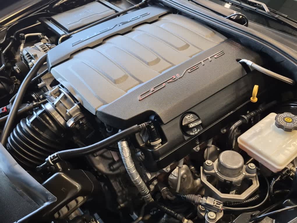 2014 Chevrolet Corvette Stingray 2LT - Black exterior view 18