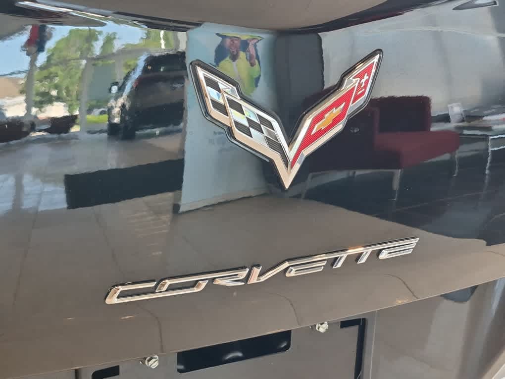 2014 Chevrolet Corvette Stingray 2LT - Black exterior view 20