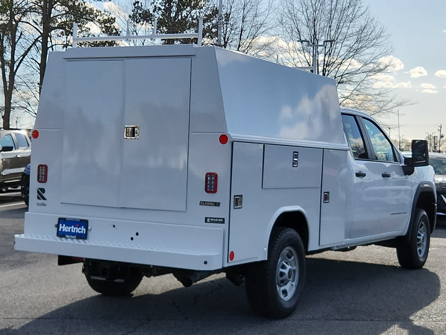 2025 GMC Sierra 2500HD Pro - Summit White exterior view 3
