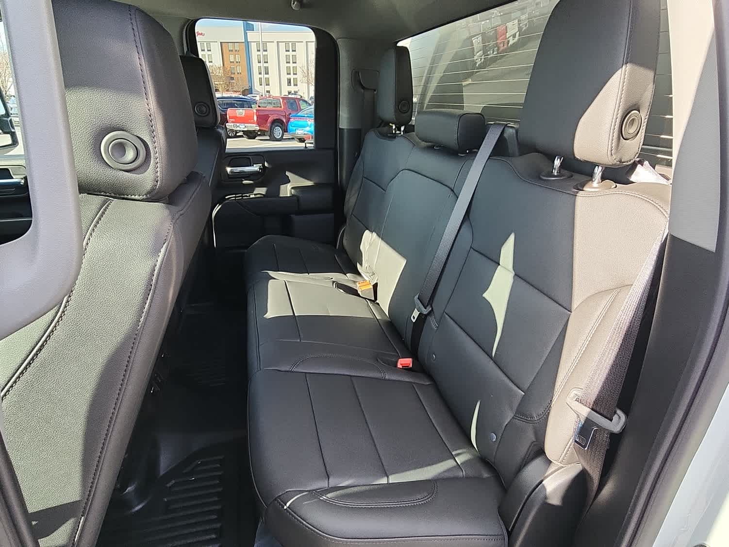 2025 GMC Sierra 2500HD Pro - Summit White exterior view 7