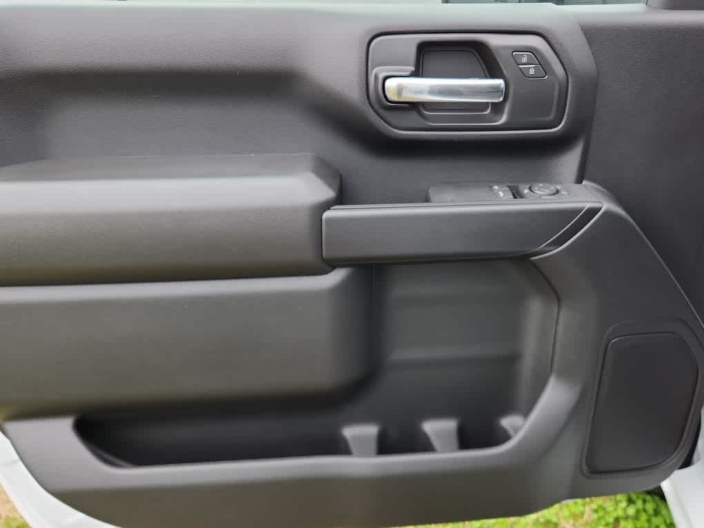 2025 GMC Sierra 3500HD CC Pro - Summit White exterior view 6