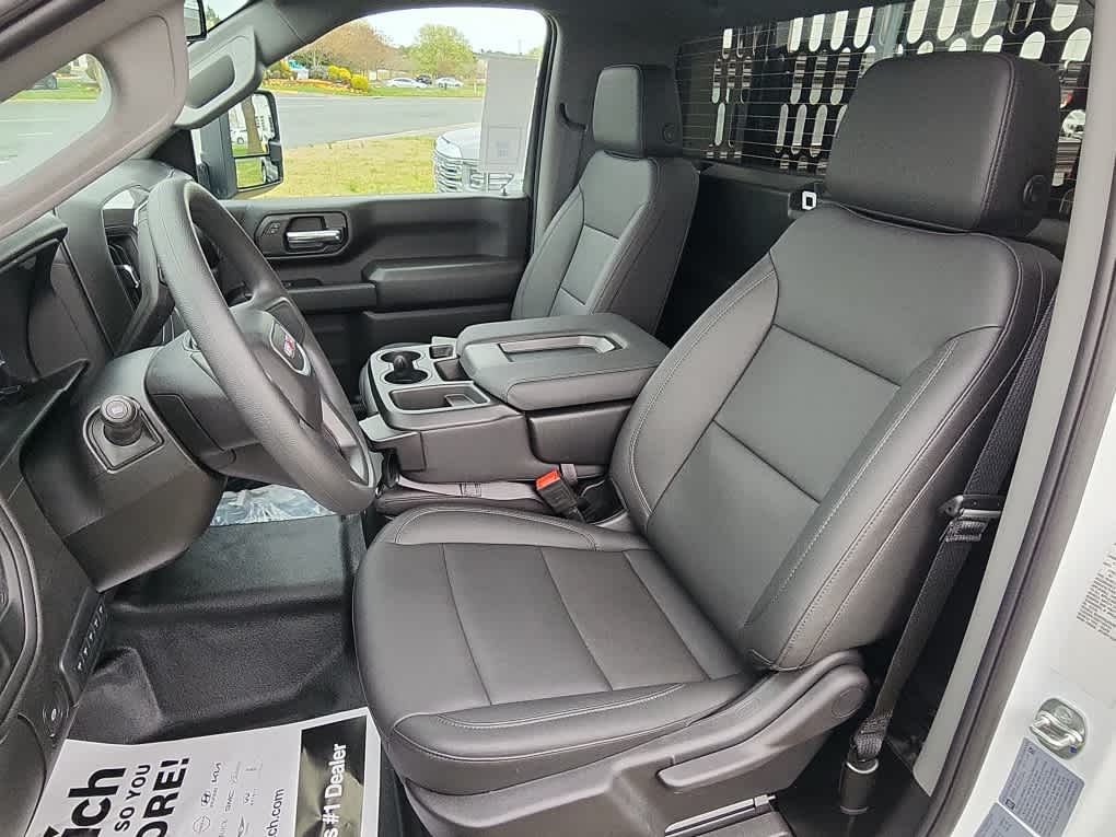 2025 GMC Sierra 3500HD CC Pro - Summit White exterior view 7