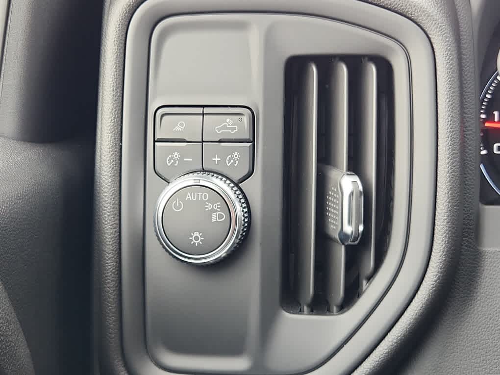 2025 GMC Sierra 3500HD CC Pro - Summit White exterior view 12