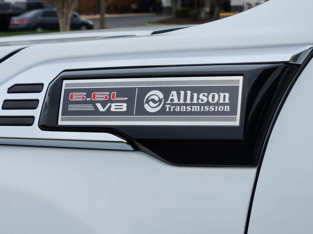 2025 GMC Sierra 3500HD CC Pro - Summit White exterior view 15