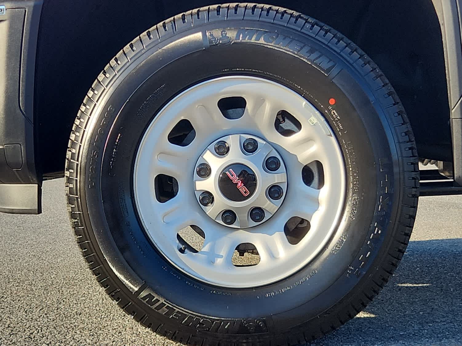 2025 GMC Sierra 3500HD Pro - Summit White exterior view 6
