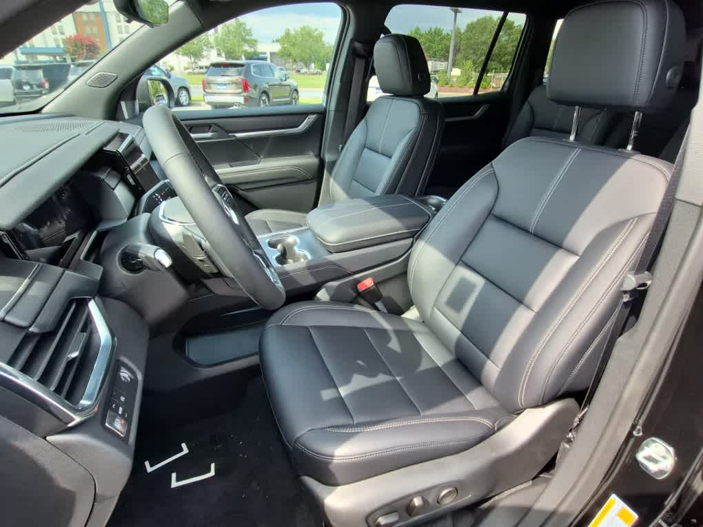 2026 GMC Acadia FWD Elevation - Ebony Twilight Metallic exterior view 12